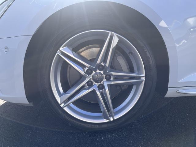 A4 2.0TFSIクワトロSラインパケ 2.0TFSIクワトロSラインパッケージ4WD アダクティブクルーズ 純正ナビ/フルセグ バックモニター プッシュスタート LEDヘッドライト ハーフレザーシート パワーシート 電子パーキング(27枚目)