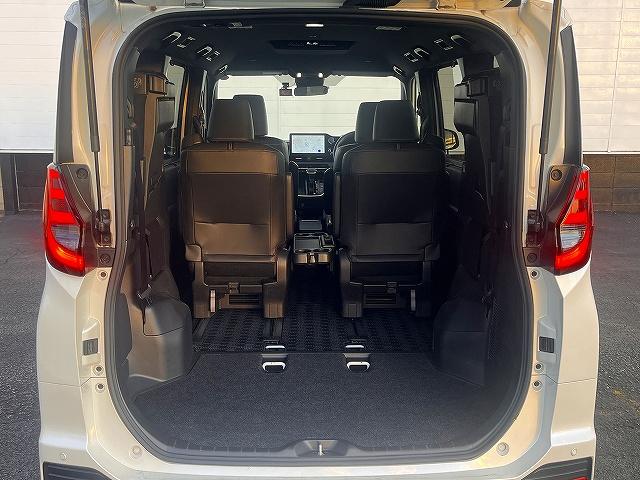 ノア ハイブリッドＳ－Ｚ　ハイブリッドＳ－Ｚ＿１０．５インチＤＡナビ／フルセグＴＶ＿ＬＥＤライト＿両側パワースライドドア＿クルーズコントロール＿前席シートヒーター＿前後ドライブレコーダー（22枚目）