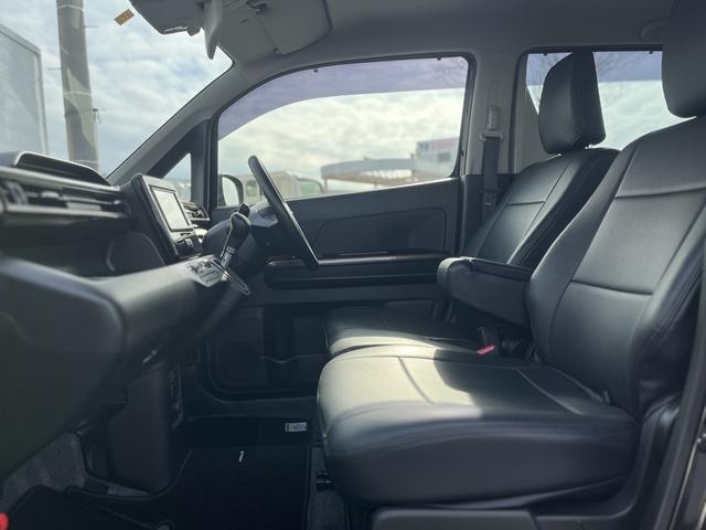 ワゴンＲカスタムＺ ハイブリッドＺＸ　カスタムＺハイブリッドＺＸ＿純正ナビ＿Ｂカメラ＿Ｂｌｕｅｔｏｏｔｈ＿ＥＴＣ＿プッシュスタート＿運転席シートヒーター＿クルーズコントロール＿アイドリングストップ＿ＬＥＤヘッドライト＿オートライト（13枚目）