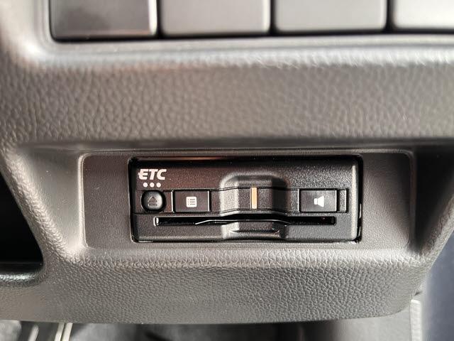 ワゴンＲカスタムＺ ハイブリッドＺＸ　カスタムＺハイブリッドＺＸ＿純正ナビ＿Ｂカメラ＿Ｂｌｕｅｔｏｏｔｈ＿ＥＴＣ＿プッシュスタート＿運転席シートヒーター＿クルーズコントロール＿アイドリングストップ＿ＬＥＤヘッドライト＿オートライト（18枚目）