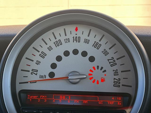 ＭＩＮＩ クーパーＳ　クーパーＳ＿プッシュスタート＿社外ナビ／ＴＶ＿パドルシフト＿ＥＴＣ（4枚目）