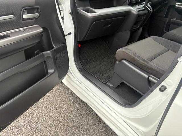 ステップワゴンスパーダ スパーダホンダセンシング ホンダセンシング純正ナビBカメラETC付き 両側電動スライドドア アルミホイール オートクルーズコントロール ターボ アイドリングストップ 衝突防止システム LEDヘッドランプ スマートキー エアコン(65枚目)