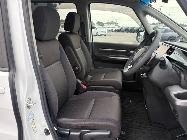 ステップワゴンスパーダ スパーダホンダセンシング ホンダセンシング純正ナビBカメラETC付き 両側電動スライドドア アルミホイール オートクルーズコントロール ターボ アイドリングストップ 衝突防止システム LEDヘッドランプ スマートキー エアコン(72枚目)