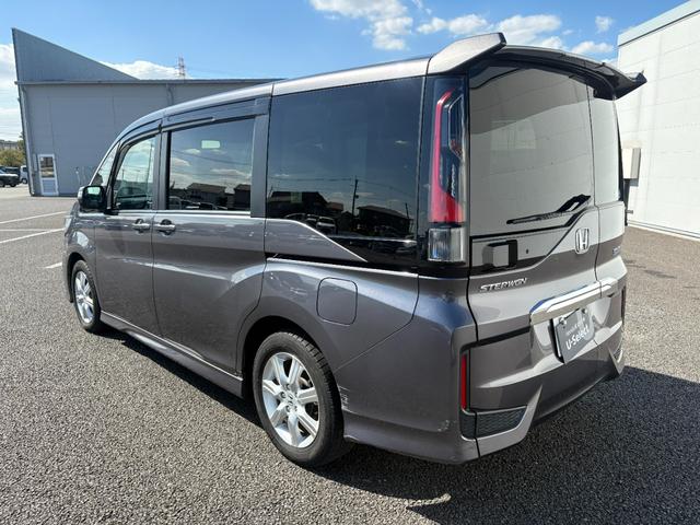 ステップワゴンスパーダ スパーダホンダセンシング　ワンオーナー・センシング純正ナビＢカメラＥＴＣ　両側電動スライドドア　アルミホイール　３列シート　オートクルーズコントロール　ターボ　アイドリングストップ　衝突防止システム　ＬＥＤヘッドランプ　ＡＢＳ（39枚目）