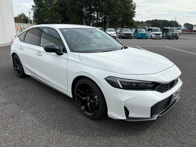 シビック RS ホンダセンシング純正ナビBカメラETC アルミホイール フルセグ シートヒーター オートクルーズコントロール ターボ アイドリングストップ 衝突防止システム LEDヘッドランプ ドライブレコーダー(8枚目)