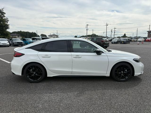 シビック RS ホンダセンシング純正ナビBカメラETC アルミホイール フルセグ シートヒーター オートクルーズコントロール ターボ アイドリングストップ 衝突防止システム LEDヘッドランプ ドライブレコーダー(9枚目)