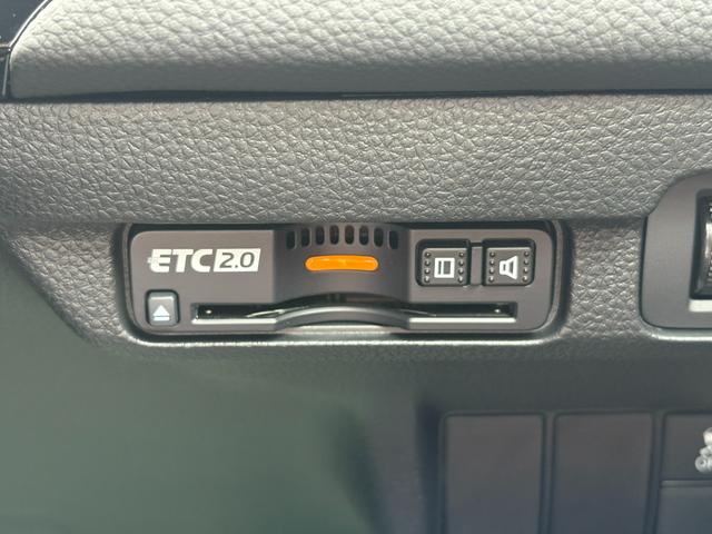 シビック RS ホンダセンシング純正ナビBカメラETC アルミホイール フルセグ シートヒーター オートクルーズコントロール ターボ アイドリングストップ 衝突防止システム LEDヘッドランプ ドライブレコーダー(26枚目)