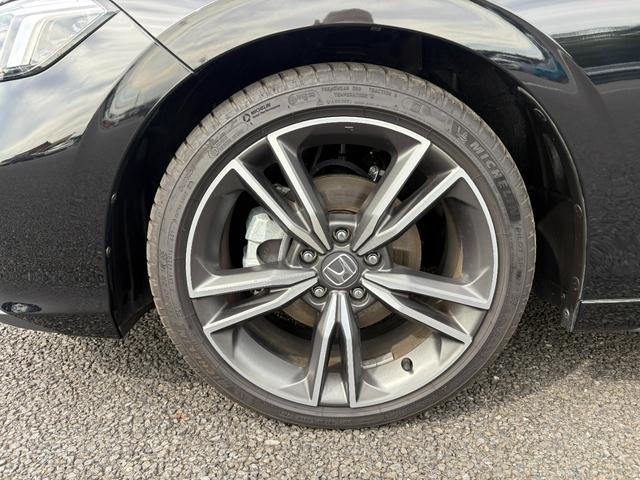 シビック e:HEVEX ホンダセンシング純正ナビBカメラ ETC サンルーフ アルミホイール フルセグ シートヒーター オートクルーズコントロール アイドリングストップ 衝突防止システム LEDヘッドランプ パワーシート(14枚目)