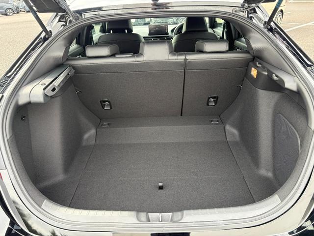 シビック e:HEVEX ホンダセンシング純正ナビBカメラ ETC サンルーフ アルミホイール フルセグ シートヒーター オートクルーズコントロール アイドリングストップ 衝突防止システム LEDヘッドランプ パワーシート(19枚目)