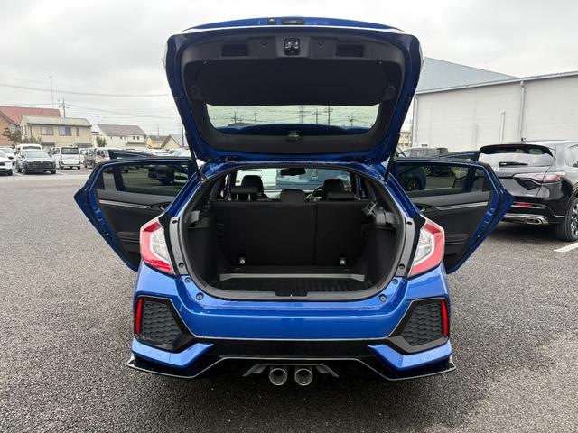 シビック ハッチバック ホンダセンシング純正ナビBカメラ ETC アルミホイール フルセグ シートヒーター オートクルーズコントロール ターボ DVD再生 アイドリングストップ 衝突防止システム LEDヘッドランプ エアコン(42枚目)