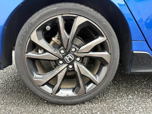 シビック ハッチバック ホンダセンシング純正ナビBカメラ ETC アルミホイール フルセグ シートヒーター オートクルーズコントロール ターボ DVD再生 アイドリングストップ 衝突防止システム LEDヘッドランプ エアコン(51枚目)