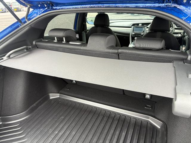 シビック ハッチバック ホンダセンシング純正ナビBカメラ ETC アルミホイール フルセグ シートヒーター オートクルーズコントロール ターボ DVD再生 アイドリングストップ 衝突防止システム LEDヘッドランプ エアコン(57枚目)