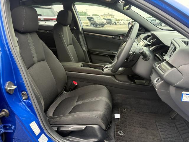 シビック ハッチバック ホンダセンシング純正ナビBカメラ ETC アルミホイール フルセグ シートヒーター オートクルーズコントロール ターボ DVD再生 アイドリングストップ 衝突防止システム LEDヘッドランプ エアコン(75枚目)