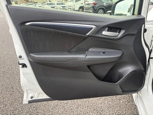 シャトル ハイブリッドXホンダセンシング ワンオーナーホンダセンシングビ純正ナビBカメラ(66枚目)