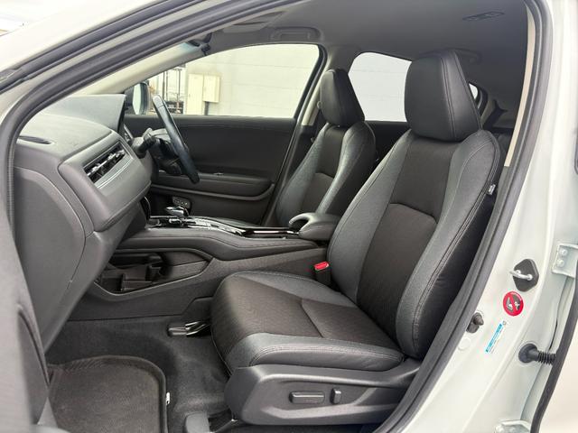 ヴェゼル ハイブリッドZ・ホンダセンシング ホンダセンシング社外ナビBカメラETC シートヒーター オートクルーズコントロール アイドリングストップ 衝突防止システム LEDヘッドランプ スマートキー パワーシート 盗難防止システム(68枚目)