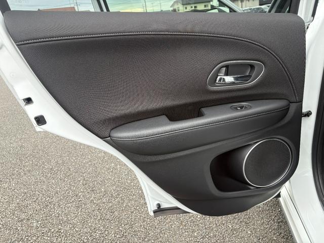 ヴェゼル ハイブリッドZ・ホンダセンシング ホンダセンシング社外ナビBカメラETC シートヒーター オートクルーズコントロール アイドリングストップ 衝突防止システム LEDヘッドランプ スマートキー パワーシート 盗難防止システム(69枚目)