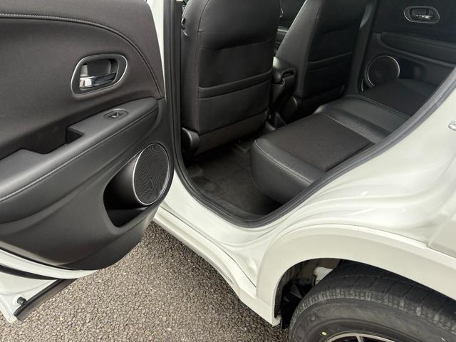 ヴェゼル ハイブリッドZ・ホンダセンシング ホンダセンシング社外ナビBカメラETC シートヒーター オートクルーズコントロール アイドリングストップ 衝突防止システム LEDヘッドランプ スマートキー パワーシート 盗難防止システム(70枚目)