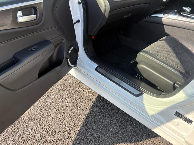 ジェイド ハイブリッドX 純正ナビBカメラETC付き(66枚目)