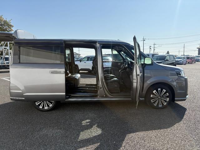 ステップワゴン ｅ：ＨＥＶスパーダプレミアムライン　１オーナー・センシング純正ナビＢカメラ（47枚目）