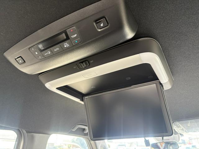 ステップワゴン ｅ：ＨＥＶスパーダプレミアムライン　１オーナー・センシング純正ナビＢカメラ（62枚目）