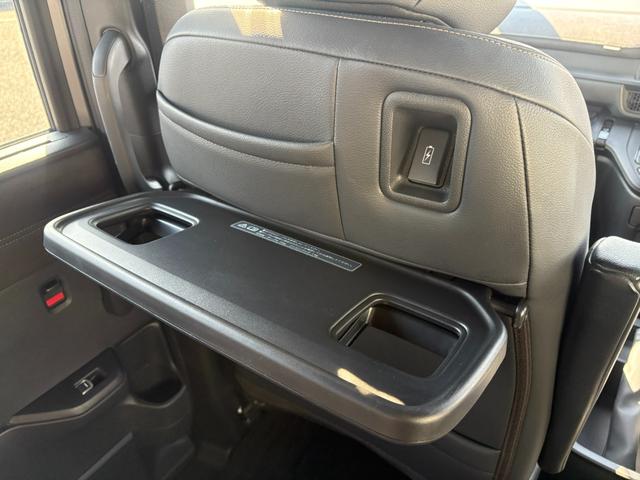 ステップワゴン ｅ：ＨＥＶスパーダプレミアムライン　１オーナー・センシング純正ナビＢカメラ（63枚目）