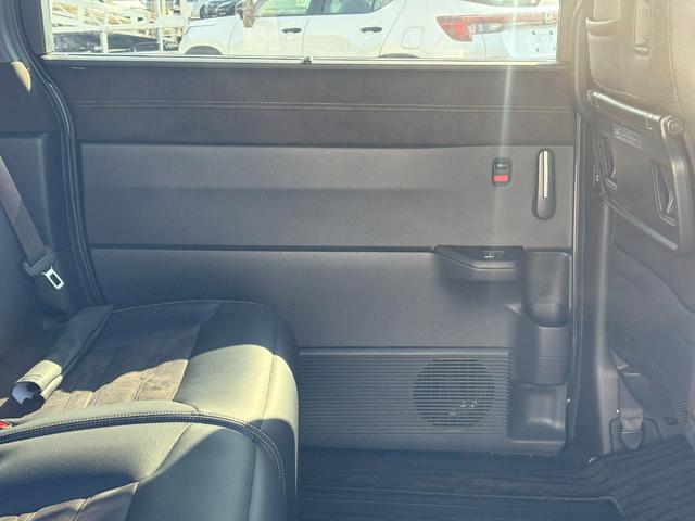 ステップワゴン ｅ：ＨＥＶスパーダプレミアムライン　１オーナー・センシング純正ナビＢカメラ（74枚目）