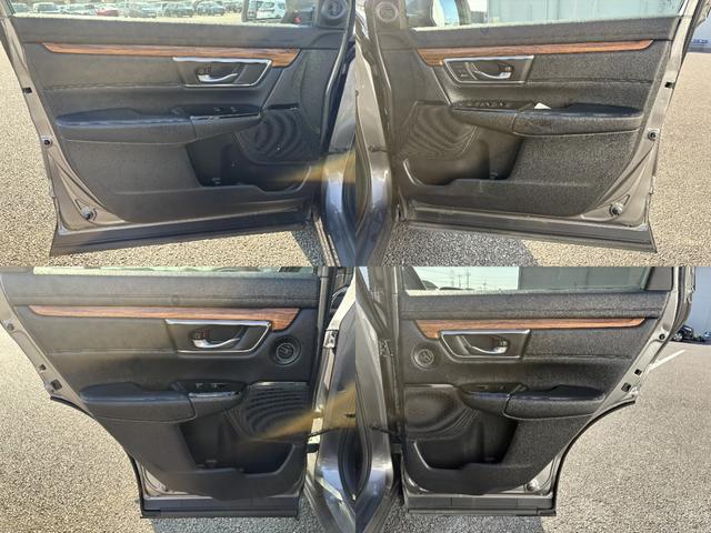 ☆ドアライニング☆大きく目立つ傷もなく状態も綺麗です☆