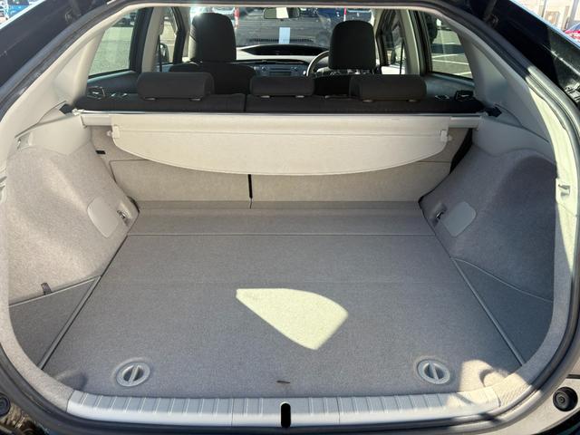 プリウス S(13枚目)