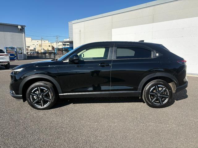 ヴェゼル ｅ：ＨＥＶＸ　１オーナー・センシング純正ナビＢカメラＥＴＣ　アルミホイール　フルセグ　オートクルーズコントロール　アイドリングストップ　衝突防止システム　ＬＥＤヘッドランプ　ドライブレコーダー　スマートキー　記録簿（13枚目）