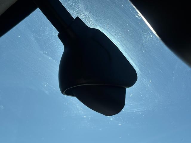 ヴェゼル ｅ：ＨＥＶＸ　１オーナー・センシング純正ナビＢカメラＥＴＣ　アルミホイール　フルセグ　オートクルーズコントロール　アイドリングストップ　衝突防止システム　ＬＥＤヘッドランプ　ドライブレコーダー　スマートキー　記録簿（29枚目）