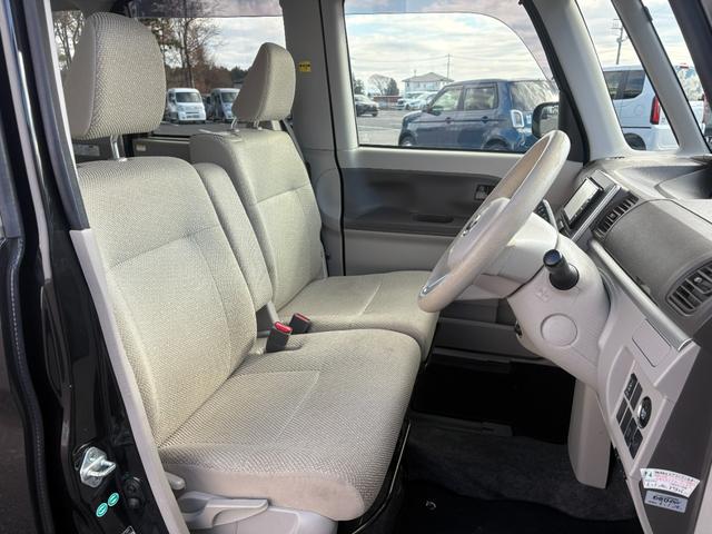 タント X メモリーナビ ETC スマートキー 盗難防止システム 横滑り防止装置 記録簿 エアバッグ エアコン パワーステアリング パワーウィンドウ ABS(18枚目)