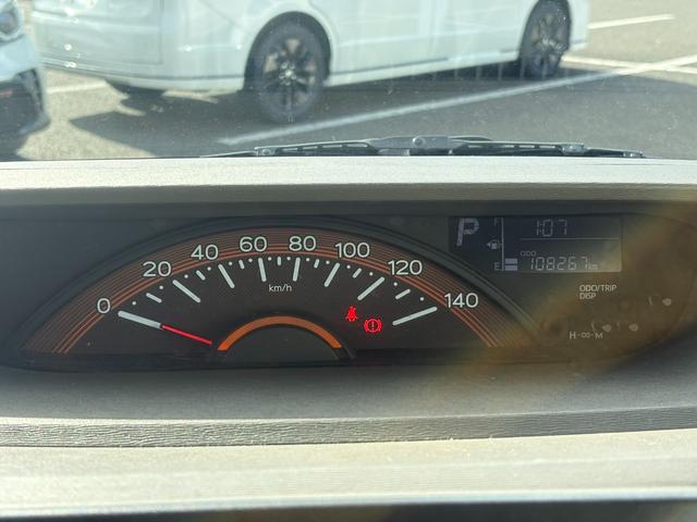 タント X メモリーナビ ETC スマートキー 盗難防止システム 横滑り防止装置 記録簿 エアバッグ エアコン パワーステアリング パワーウィンドウ ABS(25枚目)