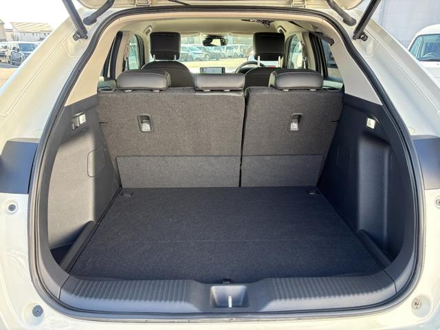 ヴェゼル e:HEVZ 1オーナー・センシング純正ナビBカメラ アルミホイール フルセグ 電動リアゲート シートヒーター オートクルーズコントロール DVD再生 アイドリングストップ 衝突防止システム 盗難防止システム(15枚目)