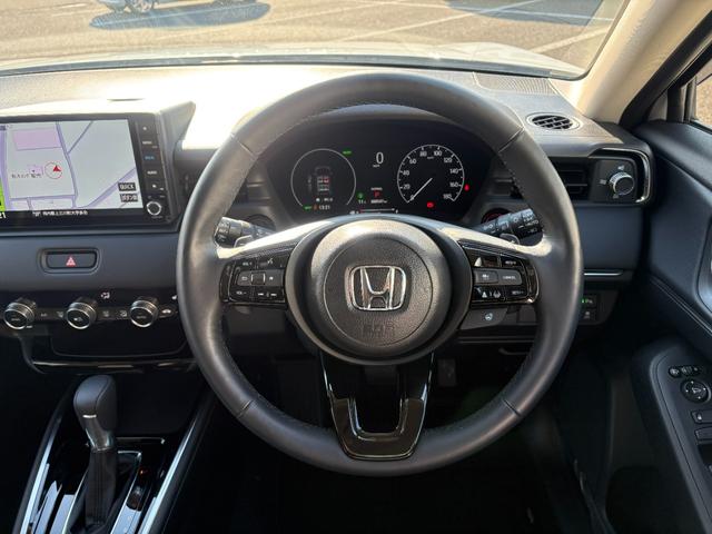 ヴェゼル e:HEVZ 1オーナー・センシング純正ナビBカメラ アルミホイール フルセグ 電動リアゲート シートヒーター オートクルーズコントロール DVD再生 アイドリングストップ 衝突防止システム 盗難防止システム(20枚目)