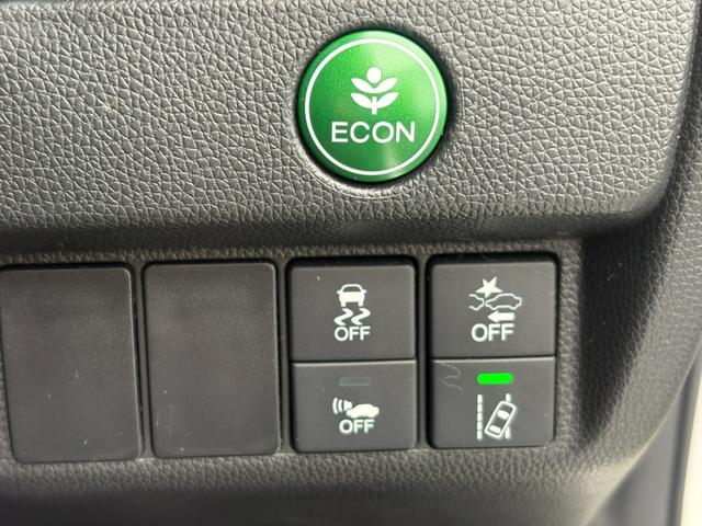 フィットハイブリッド Ｆコンフォートエディション　ホンダセンシング純正ナビＢカメラＥＴＣ（29枚目）