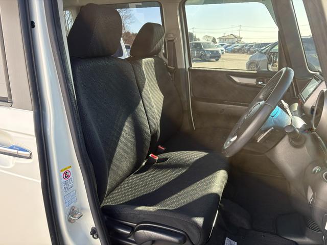 Ｎ－ＢＯＸカスタム ＧターボＳＳパッケージ　ワンオーナー純正ナビＢカメラ（19枚目）