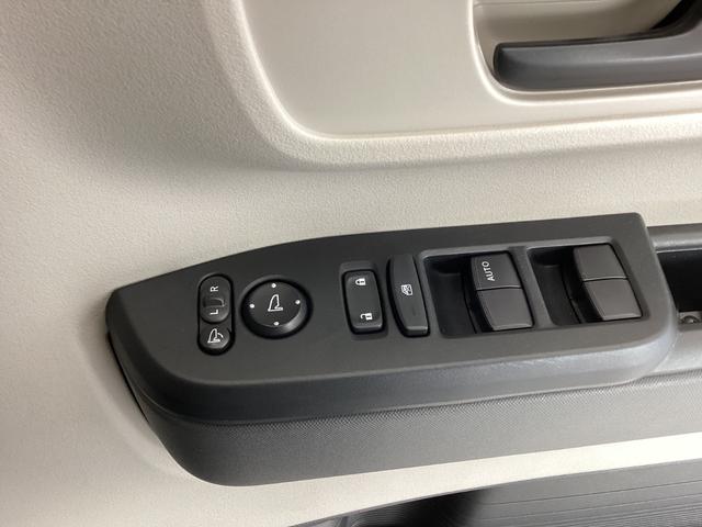 Ｎ－ＢＯＸ ベースグレード　衝突軽減システム　スマートキ－　カーテンエアバック　ＥＣＯモード　横滑り防止　オートクルーズ　ＬＥＤヘッドライト　キーフリー　地デジ　パワーステアリング　オートエアコン　リアカメラ（23枚目）