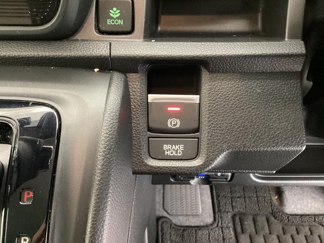 Ｎ－ＯＮＥ オリジナル　追突被害軽減ブレーキ　オートクルーズコントロール　サイドエアバック　ＥＴＣ車載器　クリアランスソナー　ナビ＆ＴＶ　ＬＥＤライト　ＵＳＢ　ＷＡＢ　Ｂカメラ　ワンオーナー　エアバッグ　ＡＢＳ（19枚目）