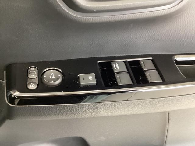 Ｎ－ＯＮＥ オリジナル　追突被害軽減ブレーキ　オートクルーズコントロール　サイドエアバック　ＥＴＣ車載器　クリアランスソナー　ナビ＆ＴＶ　ＬＥＤライト　ＵＳＢ　ＷＡＢ　Ｂカメラ　ワンオーナー　エアバッグ　ＡＢＳ（22枚目）