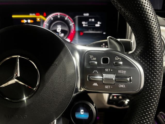 Gクラス G63 マグノヒーローエディション 75台限定 AMGナイトパッケージ・マグノ Gmanufakturプログラムプラス AMGナイトPKGII マグノナイトブラックアクセント マッドブラック22インチAW AMGカーボンファイバーインテ(13枚目)