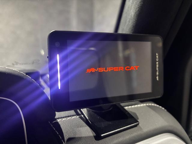 Gクラス G63 マグノヒーローエディション 75台限定 AMGナイトパッケージ・マグノ Gmanufakturプログラムプラス AMGナイトPKGII マグノナイトブラックアクセント マッドブラック22インチAW AMGカーボンファイバーインテ(41枚目)