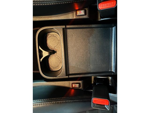 デリカＤ：５ ジャスパー　ナビ３６０°カメラ付き　後席モニター　両側パワースライドドア　助手席側オートサイドステップ　ドラレコ前後　全席シートヒーター　ＨＤＭＩ　パワーバックドア　１８インチＡＷ　ブラインドスポットミラーＥＴＣ（36枚目）