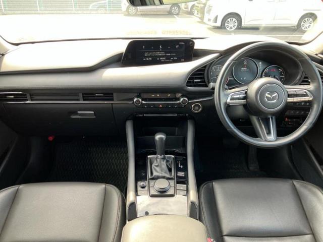 MAZDA3セダン 20S Lパッケージ 新品タイヤ/BOSE/保証書/ディスプレイオーディオ/衝突安全装置/シートヒーター/360°ビューモニター/車線逸脱防止支援システム/シート 合皮/ドライブレコーダー 純正/ヘッドランプ LED(4枚目)