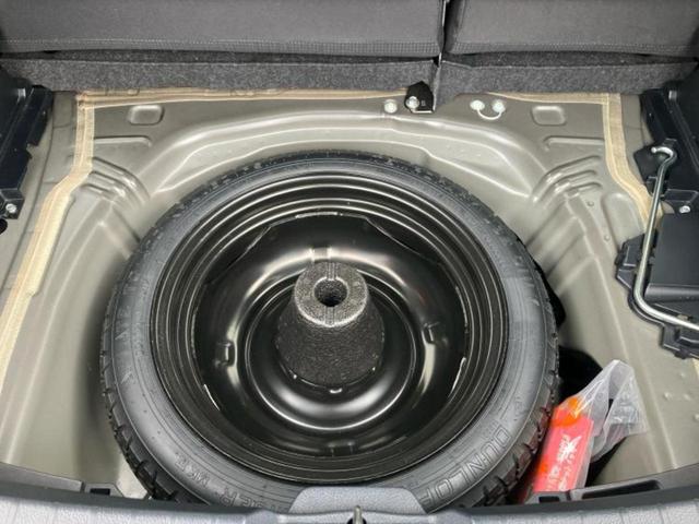 ＷＥＣＡＲＳでは各商談席に大型モニターをご用意しております！見やすい大画面でゆったりと全国の在庫をご覧いただけます！是非ご来店お待ちしております！