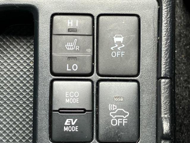 ＷＥＣＡＲＳでは各商談席に大型モニターをご用意しております！見やすい大画面でゆったりと全国の在庫をご覧いただけます！是非ご来店お待ちしております！