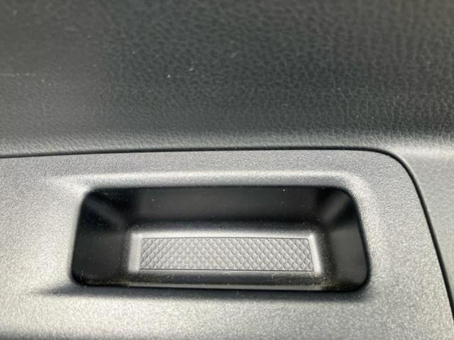 国産車から輸入車まで多様なお客様のニーズのお応えできるように、全国規模で豊富な在庫展開！車のことならＷＥＣＡＲＳへ！