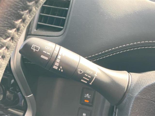 セレナ eパワーハイウェイスターV 純正 9インチ SDナビ/フリップダウンモニター 純正 12.1インチ/インテリジェントルームミラー/衝突安全装置/両側電動スライドドア/シートヒーター 前席/車線逸脱防止支援システム 後席モニター(18枚目)