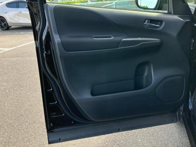 セレナ eパワーハイウェイスターV 純正 9インチ SDナビ/フリップダウンモニター 純正 12.1インチ/インテリジェントルームミラー/衝突安全装置/両側電動スライドドア/シートヒーター 前席/車線逸脱防止支援システム 後席モニター(22枚目)