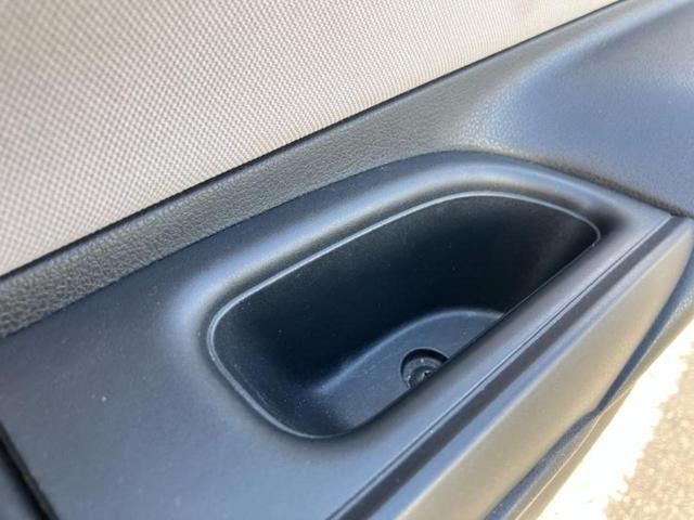 ノート eパワーX 保証書/純正 SDナビ/衝突安全装置/車線逸脱防止支援システム/ドライブレコーダー 社外/ヘッドランプ HID/Bluetooth接続/ETC/EBD付ABS/横滑り防止装置/アイドリングストップ(35枚目)