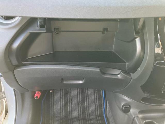 ノート eパワーX 保証書/純正 SDナビ/衝突安全装置/車線逸脱防止支援システム/ドライブレコーダー 社外/ヘッドランプ HID/Bluetooth接続/ETC/EBD付ABS/横滑り防止装置/アイドリングストップ(38枚目)